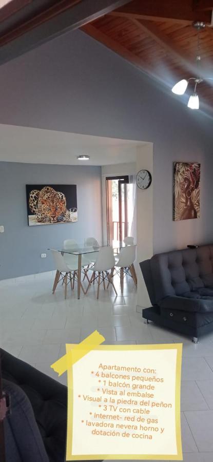 Con Vista Al Embalse Apartment *